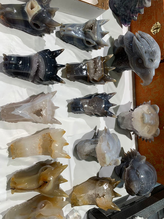 Agate dragon head