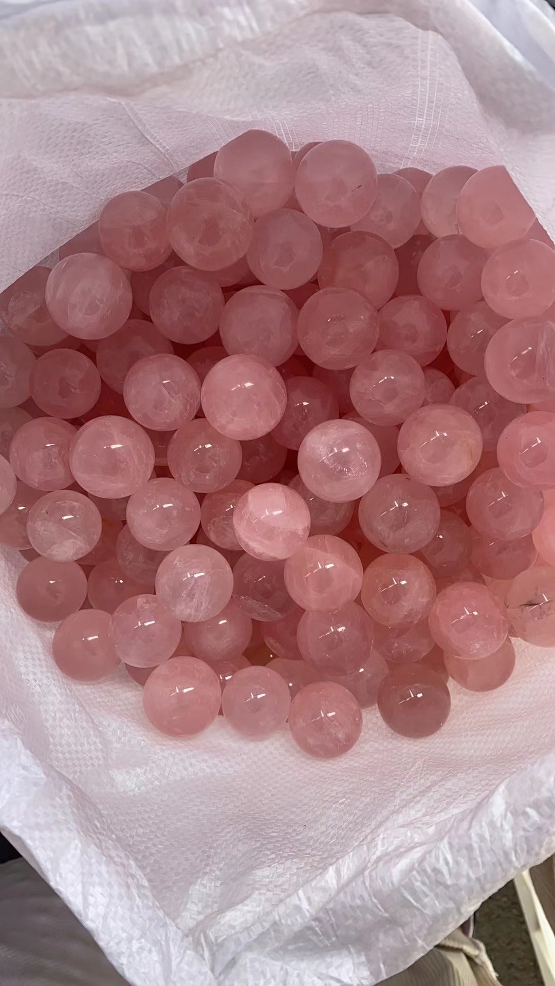 Rose quartz sphere "A quality" 30mm